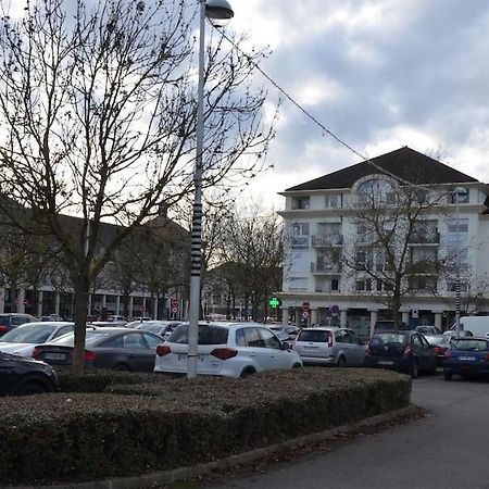 Hsh France Location Disney Land Paris - Suite Nicolas - Appartement De Charme Bussy-Saint-Georges Kültér fotó