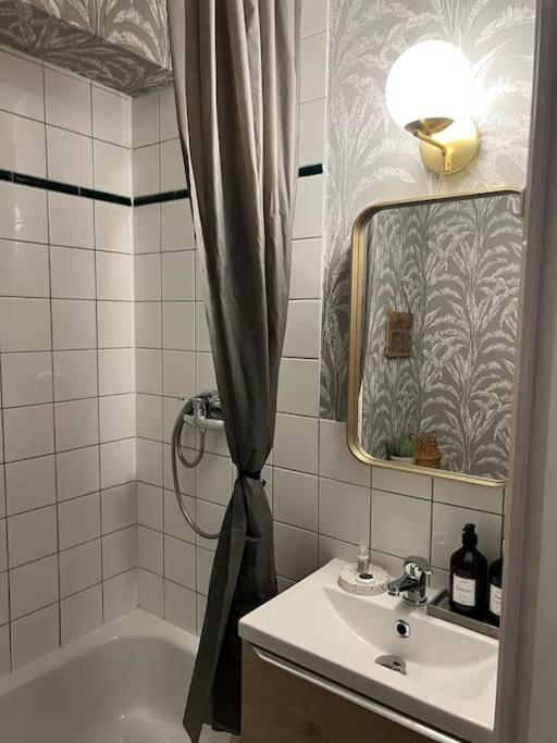 Hsh France Location Disney Land Paris - Suite Nicolas - Appartement De Charme Bussy-Saint-Georges Kültér fotó